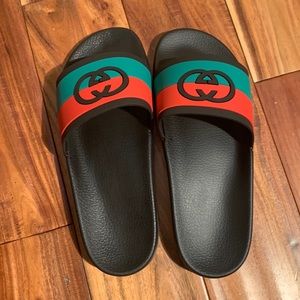 Gucci slides